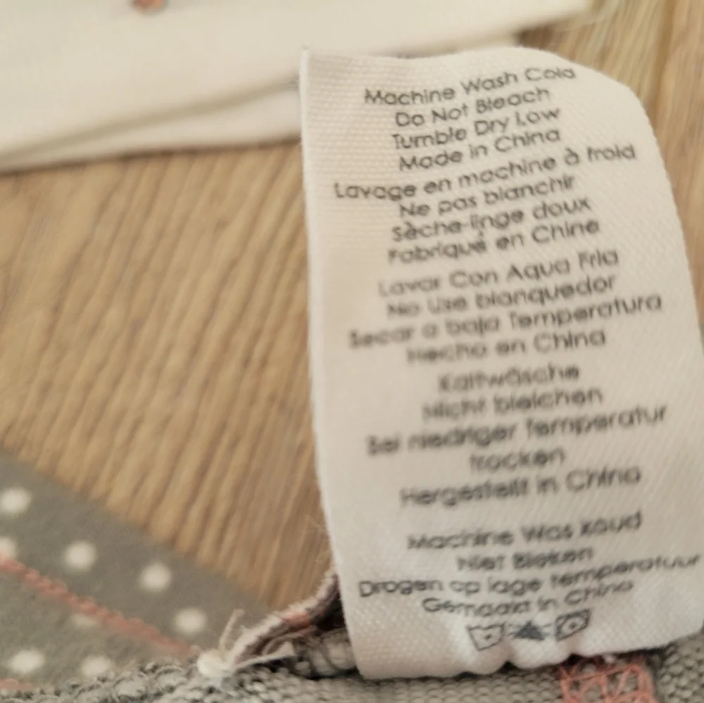 P.J.SALVAGE Pajama Set Size Large - Picture 9 of 11